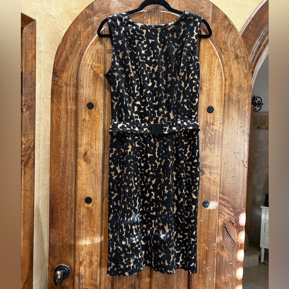 Calvin Klein Sleeveless Leopard Print Sheath Dress with Belt.Size 10